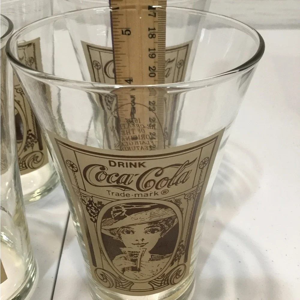 Vintage Coca Cola Flair Glass A Set of 4 Collectable Glasses
